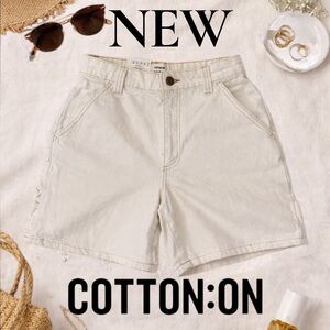 Cotton On Women’s Off White Carpenter Denim Shorts Color Dunes Size 4 NWT